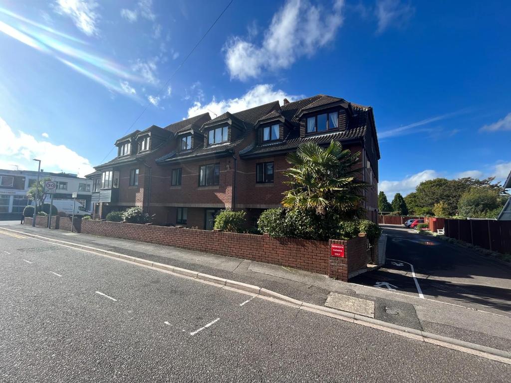 Barton Lodge, Uppleby Road, Parkstone, Poole 1 bed retirement property
