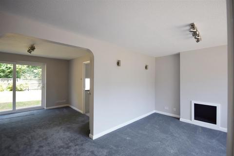 274 Grange Road, Guildford, GU2 9QZ