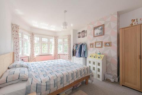 317 London Road, Ewell, Epsom, KT17 2DD