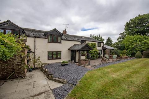 5 bedroom detached house for sale - Wootton, Oswestry