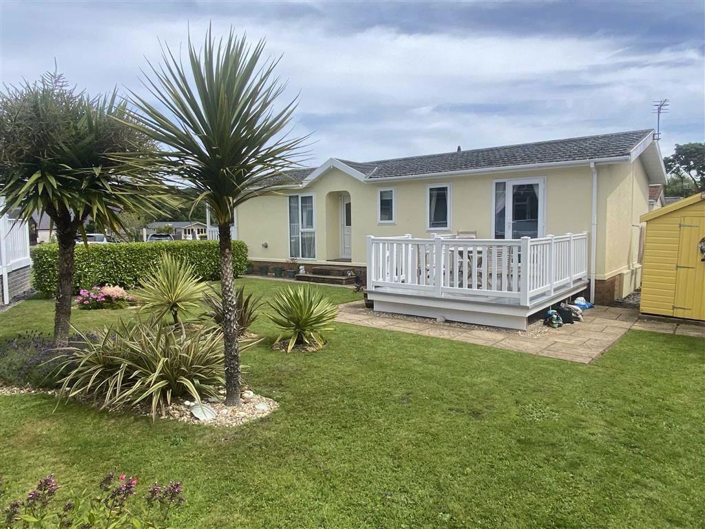 Parc Y Wern, Llangoed, Anglesey 3 bed park home for sale £135,000