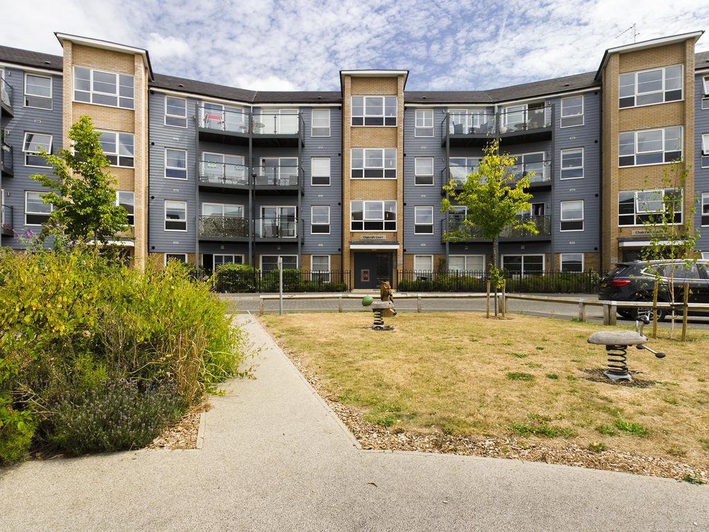 Chalcraft Court, Lane, Chertsey, Surrey, KT16 2 bed apartment