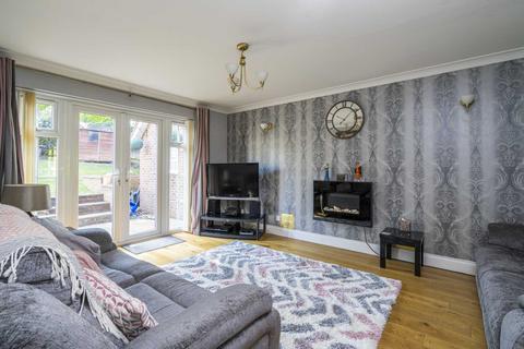 35 Beechcroft Road, Bushey, WD23 2JU