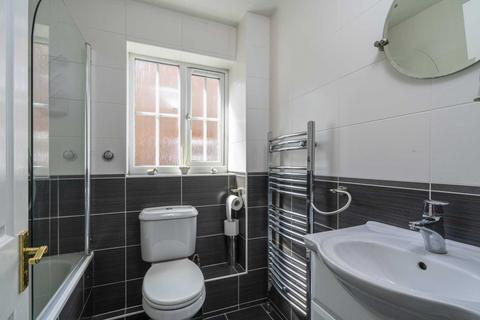 35 Beechcroft Road, Bushey, WD23 2JU