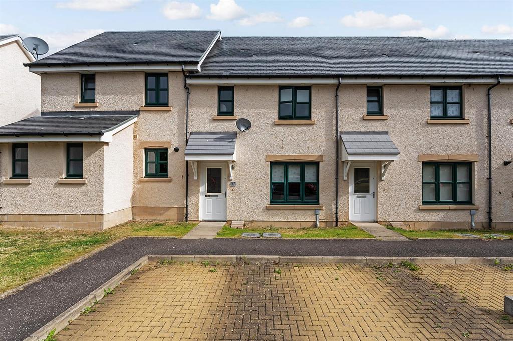 37 Lady Campbells Court, Dunfermline, KY12 0LJ 3 bed terraced house £