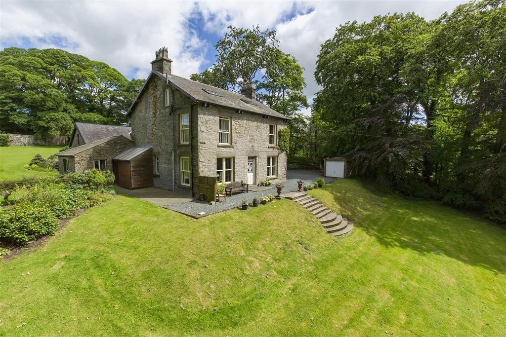 West View, Thornton in Lonsdale 6 bed detached house for sale £900,000
