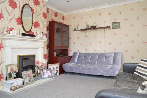33 Baytree Avenue, Chadderton, Oldham, OL9 0NH