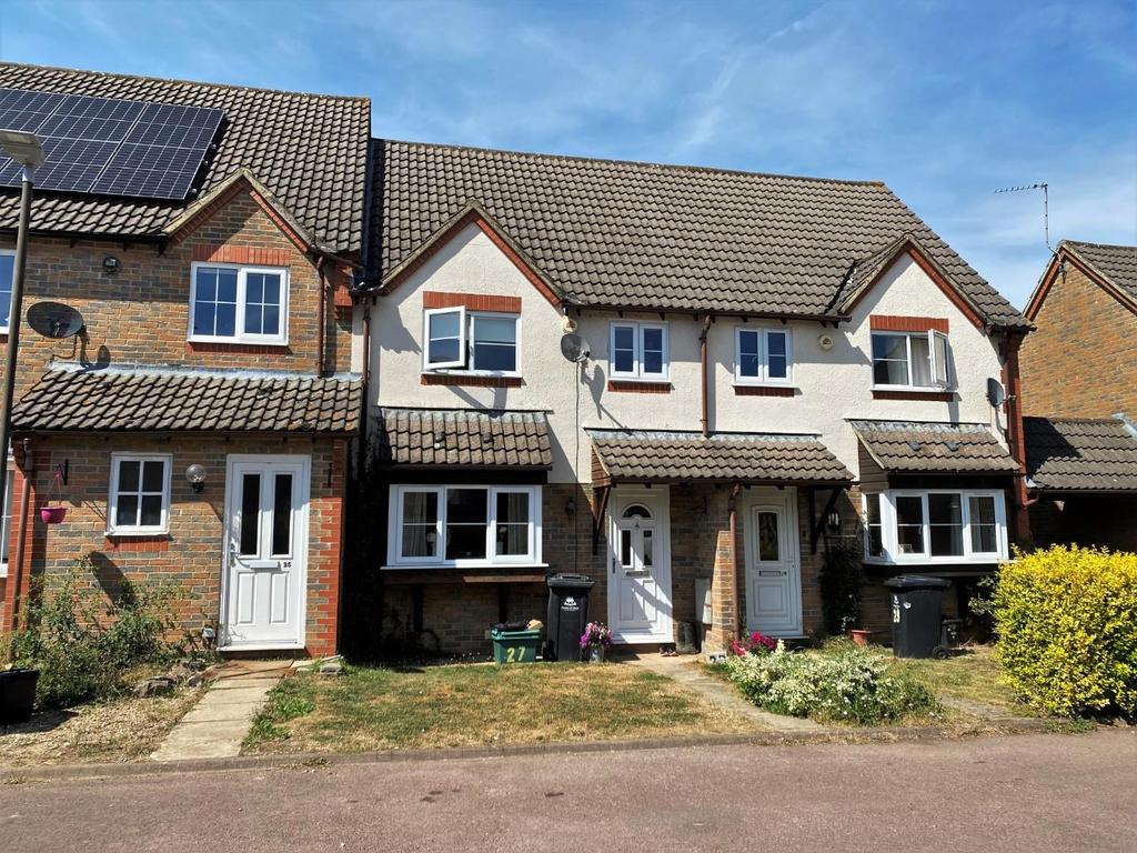Cullingham Close, Staunton, Gloucester 3 bed terraced house £895 pcm