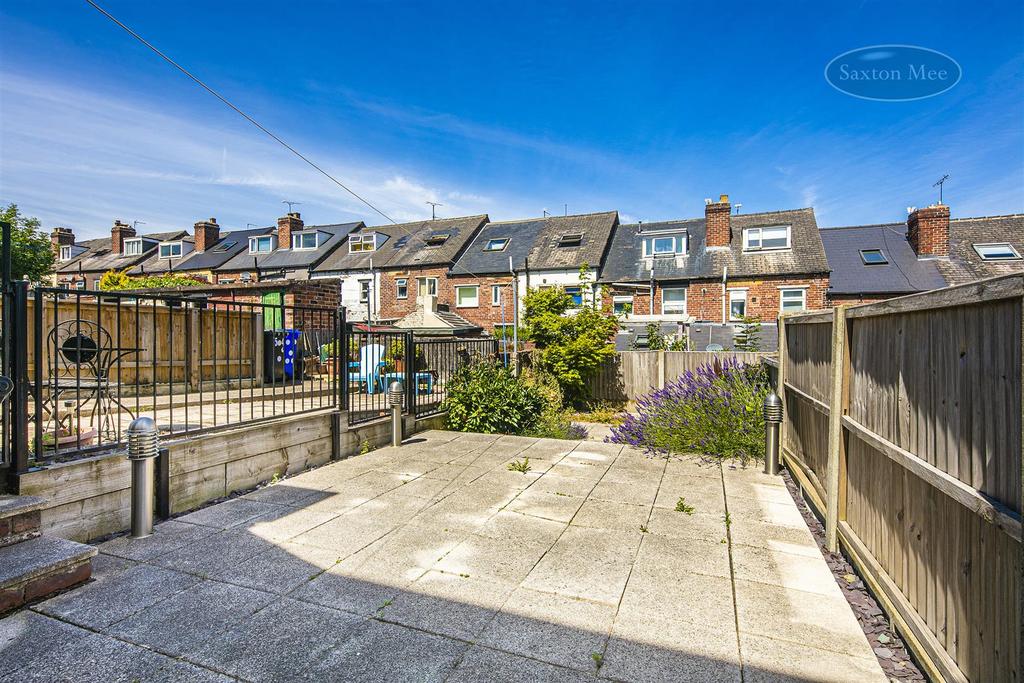 Kirkstone Road, Walkley, S6 2PP 3 bed terraced house for sale £195,000