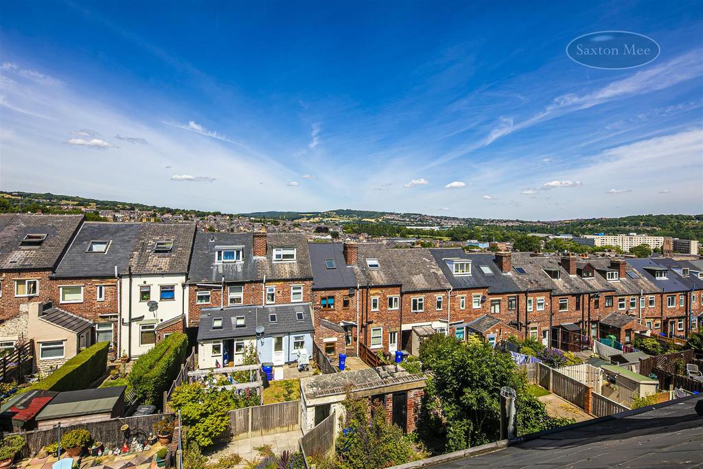 Kirkstone Road, Walkley, S6 2PP 3 bed terraced house for sale £195,000