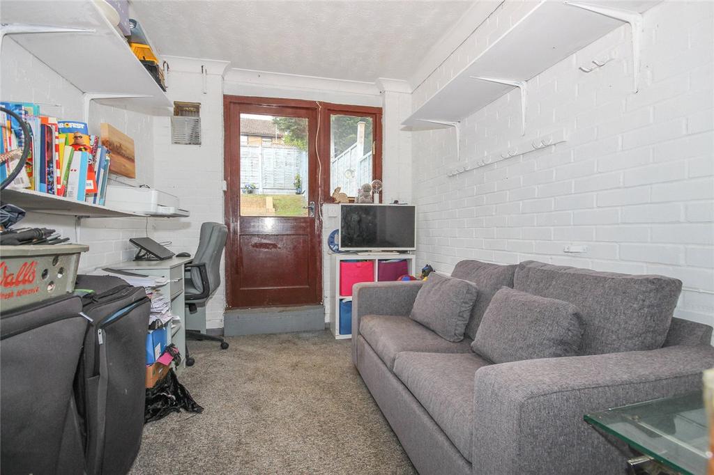 Garage/Office