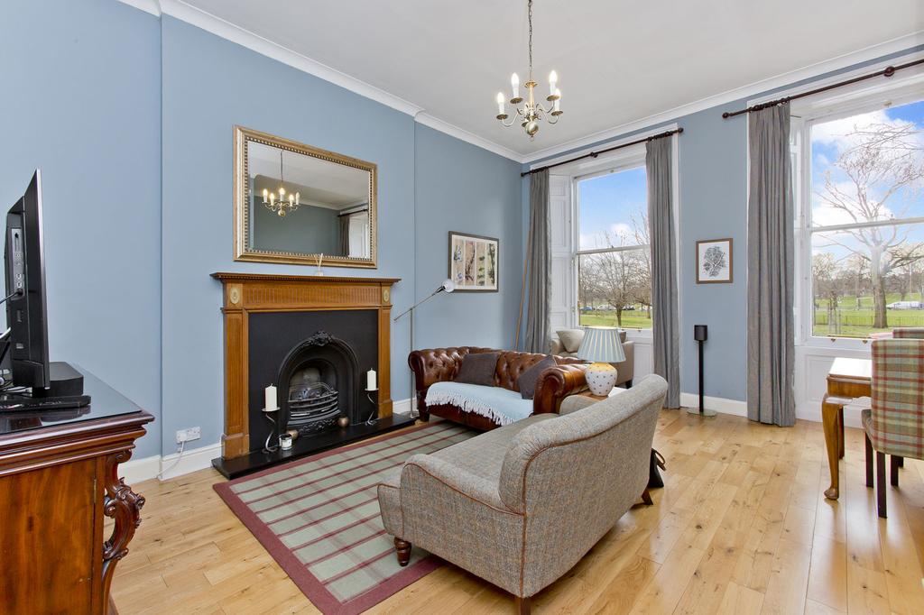 Living Room/Dining Room