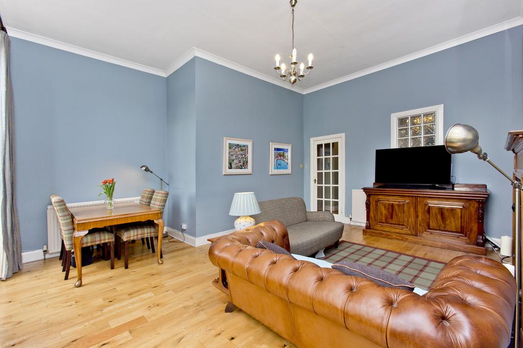 Living Room/Dining Room