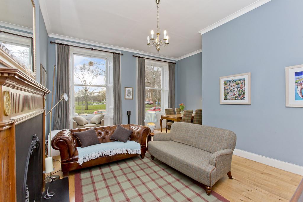 Living Room/Dining Room