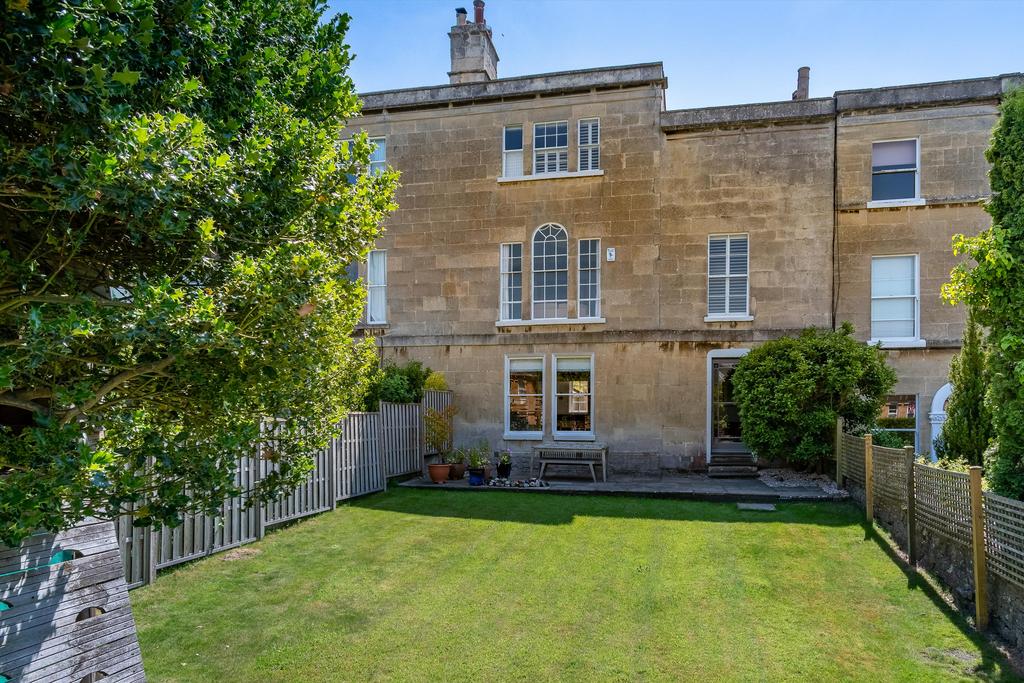 Devonshire Buildings, Bath, Somerset, BA2 4 bed terraced house for sale
