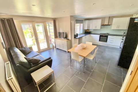14 Brunel Avenue, Colsterworth, Grantham, NG33 5GA