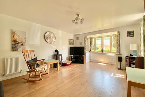 14 Brunel Avenue, Colsterworth, Grantham, NG33 5GA