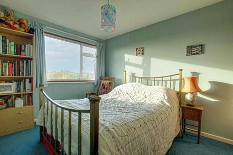 31 The Ridgeway, Caversham, Reading, RG4 8NX