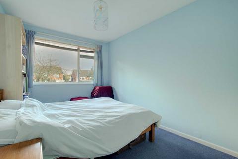 31 The Ridgeway, Caversham, Reading, RG4 8NX