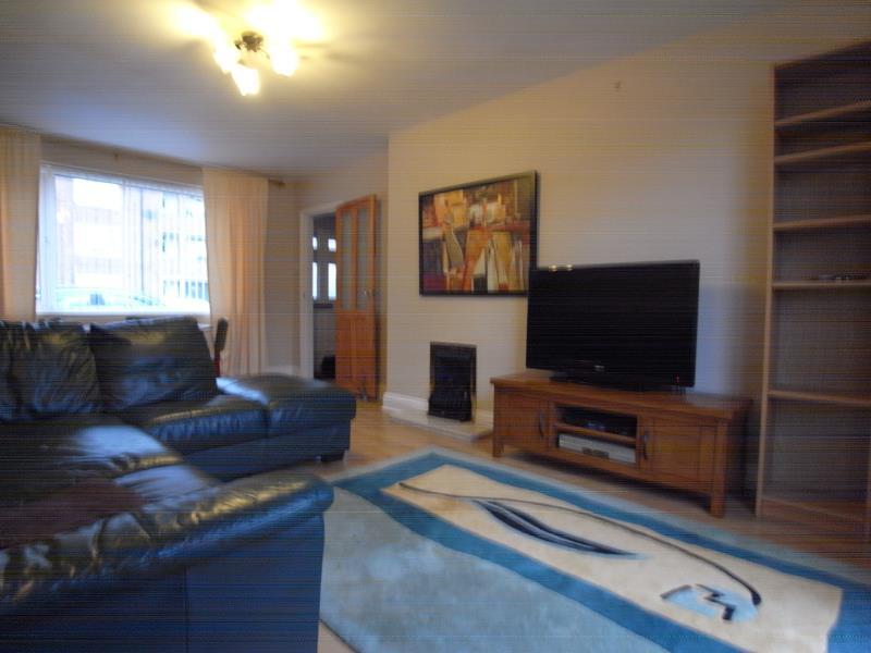 THORESBY ROAD, YORK, YO24 3ER 3 bed end of terrace house £900