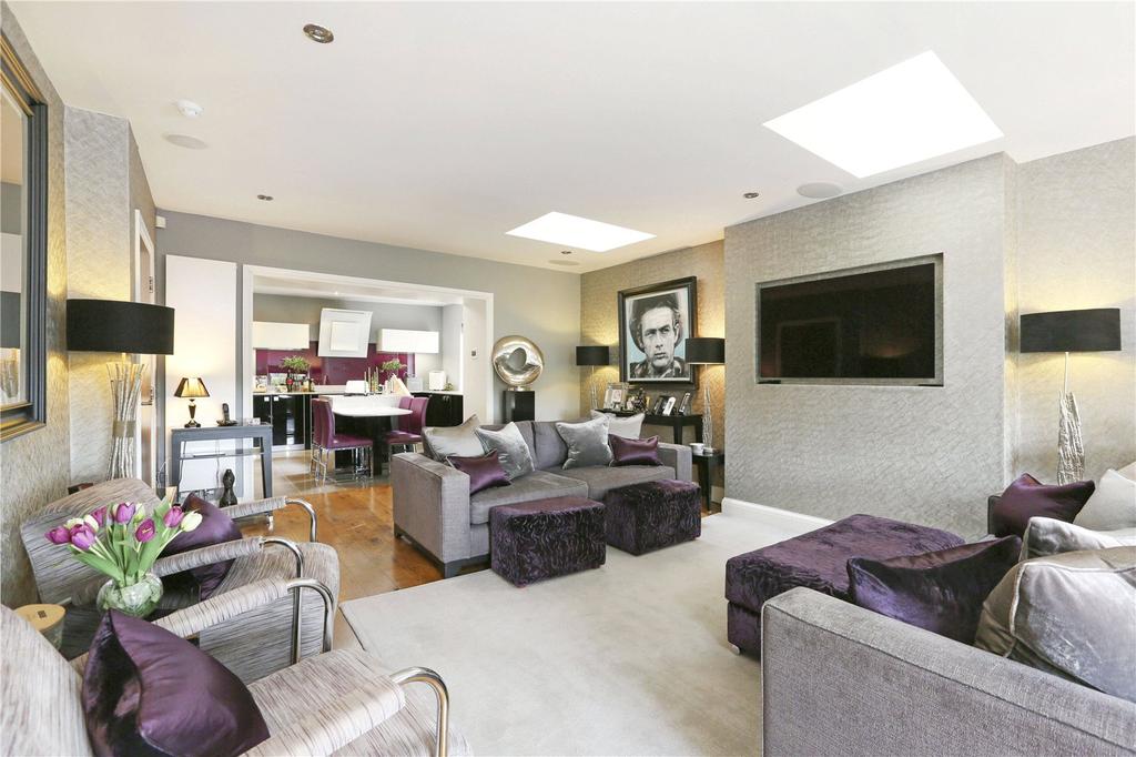 Kitchen/Sitting Room