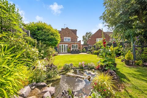 8 Birch Row, Bromley, BR2 8DA