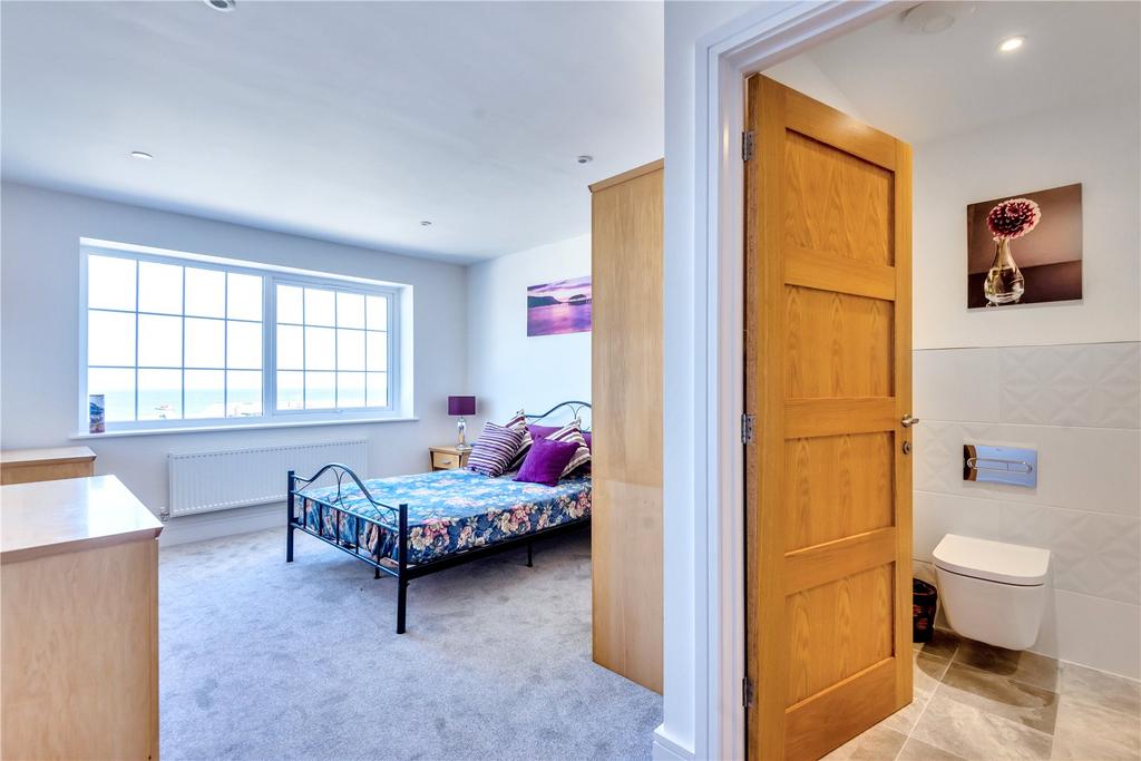Bedroom With Ensuite