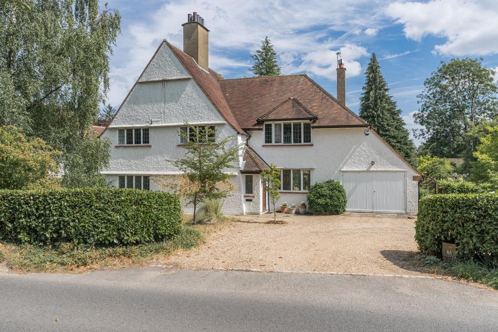 Bois Lane, Chesham Bois 5 bed detached house for sale £1,795,000