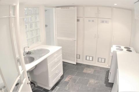 undefined, Alconbury Road, Clapton, E5