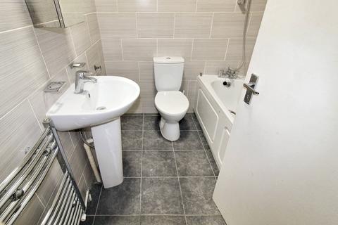 1 bedroom flat to rent, Messina Avenue, Kilburn NW6