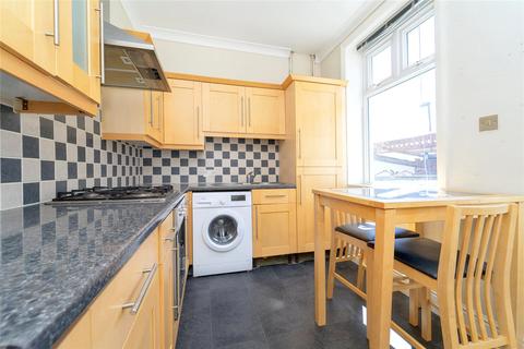25 Lincoln Road, Earby, Barnoldswick, BB18 6QE