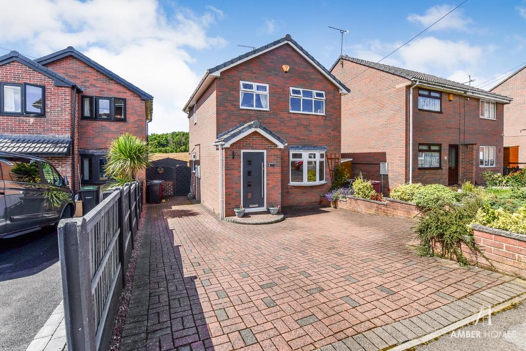 Acer Close, Pinxton, Nottingham... 3 bed detached house £240,000