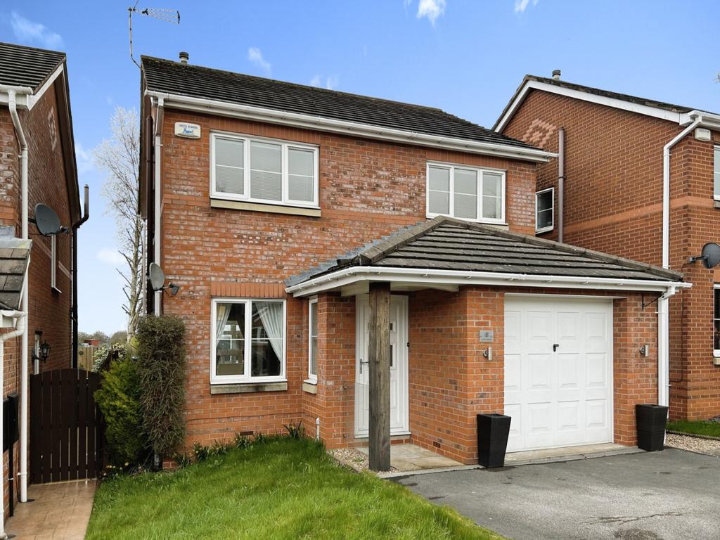Copper Beeches, Ripley, Derbyshire... 3 bed detached house £280,000