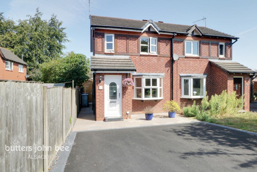 Rye Close, Alsager 2 bed semidetached house for sale £180,000