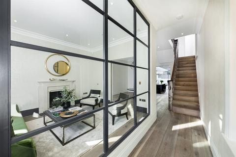 6 bedroom house to rent, Munster Road, Parsons Green SW6