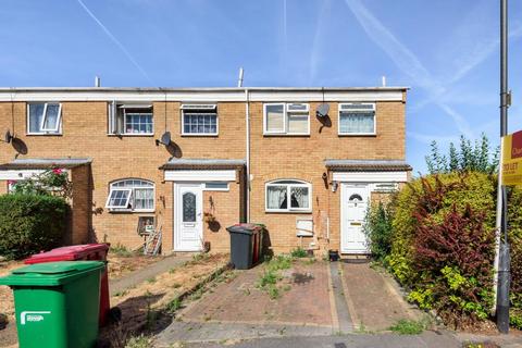 3 bedroom end of terrace house to rent, Slough,  Berkshire,  SL2