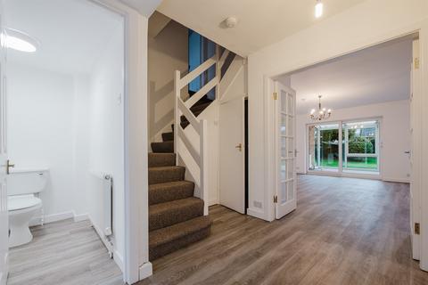 4 bedroom detached house to rent, Ashworth Park, Knutsford