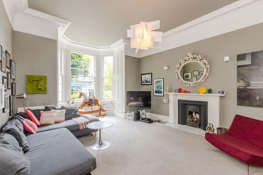 13 Bonnington Terrace, Trinity... 4 bed ground floor flat £525,000