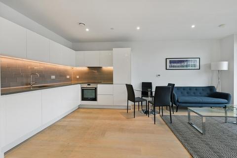 2 bedroom apartment to rent, Windlass House, Royal Wharf, London, E16