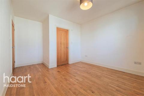 2 bedroom flat to rent - Fairmeadow