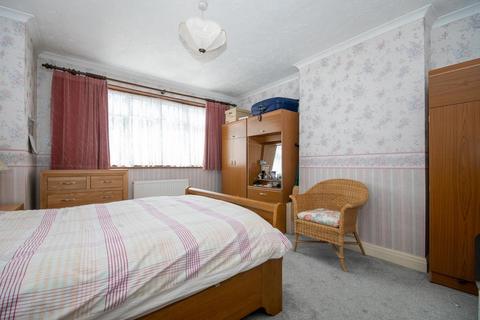 73 North View, Pinner, HA5 1PT