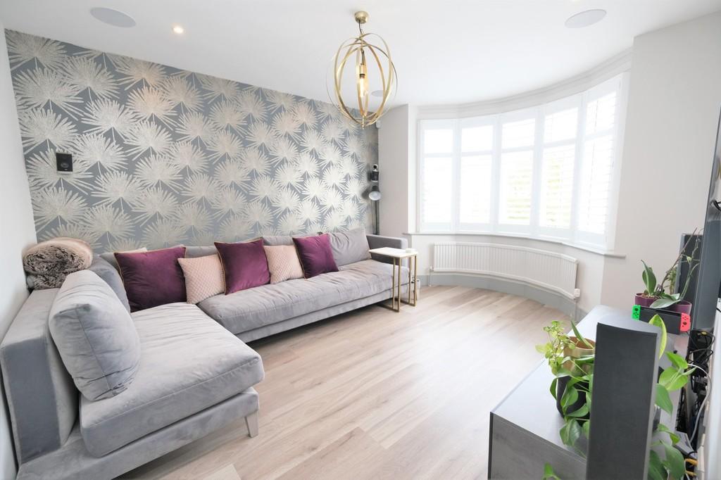 Felstead Road, Orpington 4 bed semidetached house £825,000
