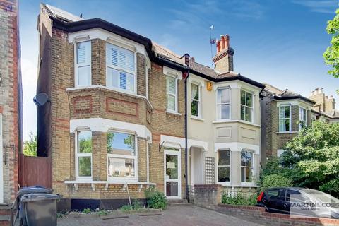 90 Avondale Road, South Croydon, CR2 6JB