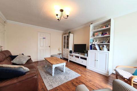 3 bedroom semi-detached house for sale - Faversham Park, Darlington