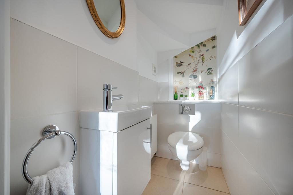 Guest Cloakroom