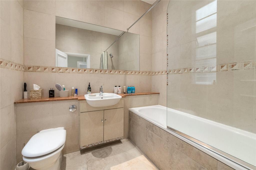 Ensuite Bathroom