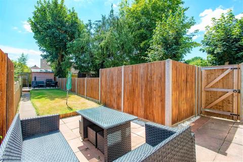 51 Shepperton Road, Petts Wood, Orpington, BR5 1DL