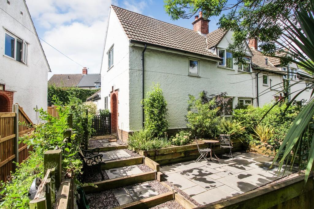 Primrose Crescent, Thorpe St. Andrew... 3 bed end of terrace house £