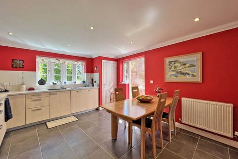 11 Belvedere, Truro, TR1 1UU