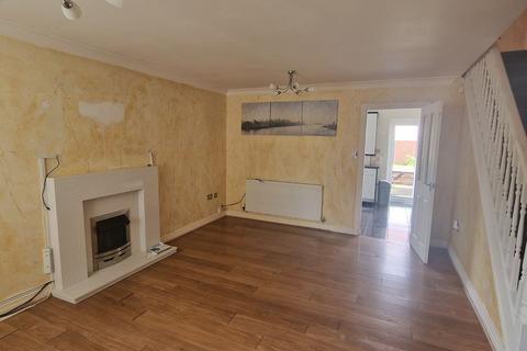 3 bedroom semi-detached house to rent, Willow Way, Croxteth, Liverpool